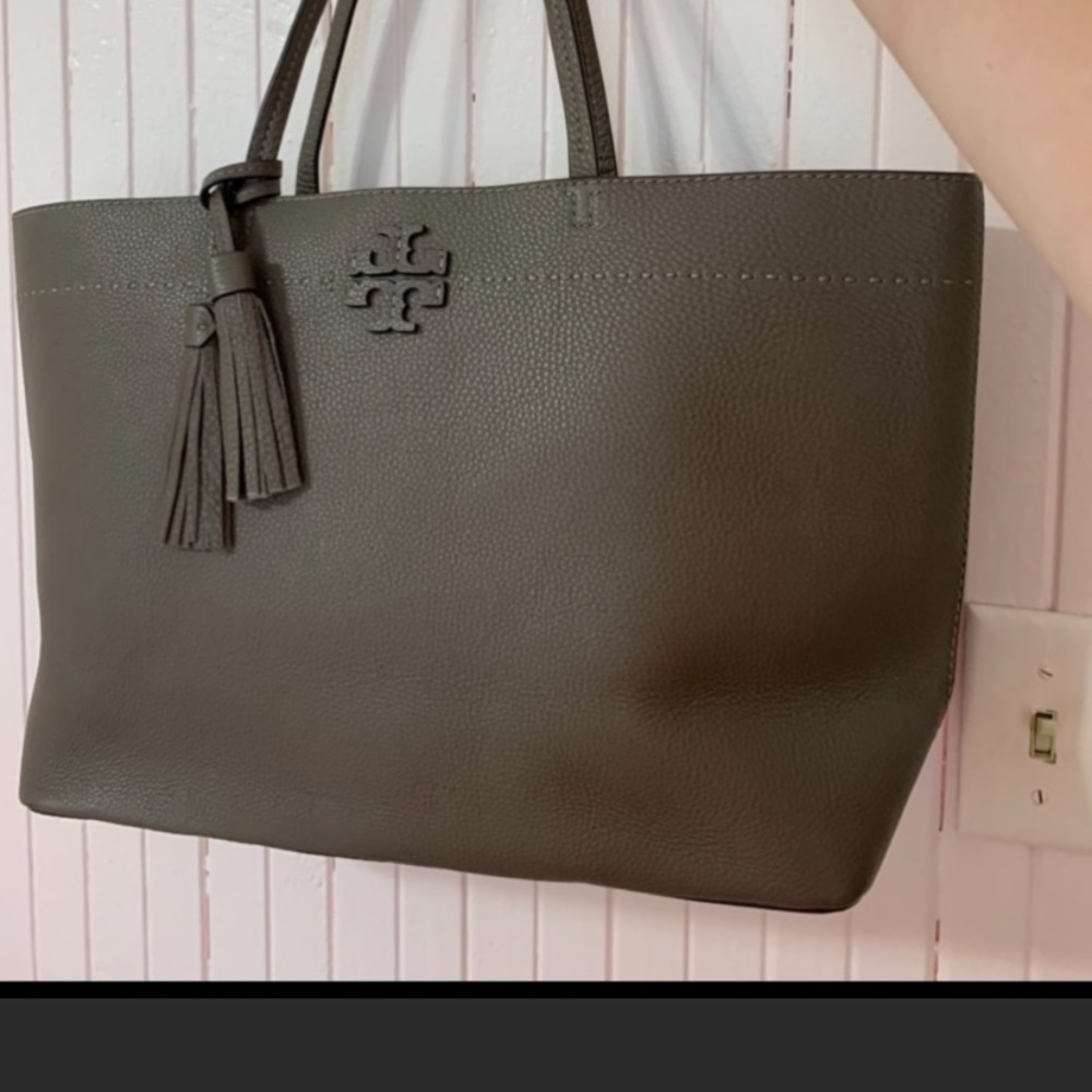 Tory Burch McGraw tote $397
